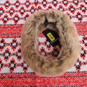 ☆NWT faux fur headband/ ear warmers from Dillards☆